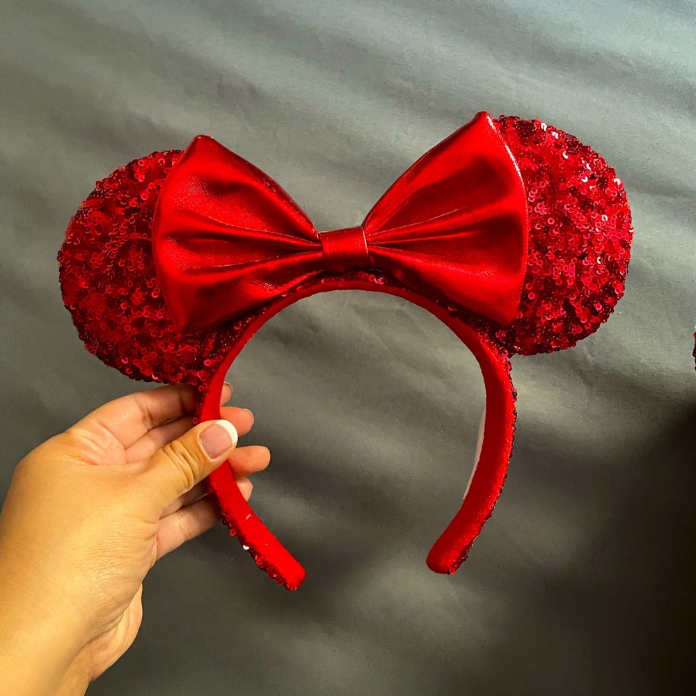 Red Disney ears